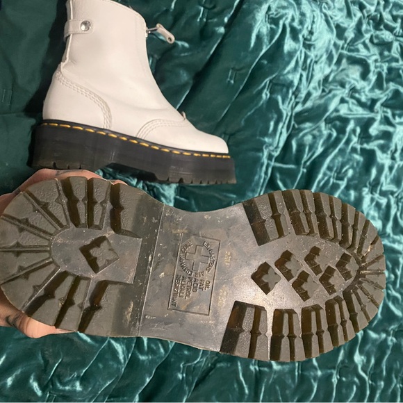 Dr Martens Jetta platform zip in white - Picture 9 of 9